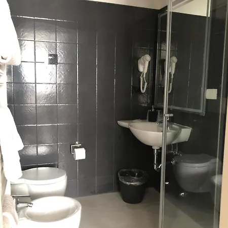 Regina 3* Riva del Garda